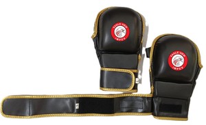 Guantes de Boxeo Negros de Cuero PU con Dedos Descubiertos y Correa Ajustable de Gancho y Bucle para Entrenamiento de Artes Marciales y Sparring - Product Image 4