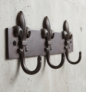 Perchero de Pared Estilo Vintage con 3 Ganchos de Metal con Diseño de Flor de Lis, Resistente al Óxido, para Organización y Almacenamiento de Ropa - Product Image 4