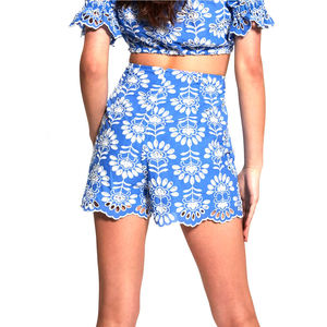 Shorts de Encaje Bordado con Flores Azules, Cintura Alta, Estilo Bohemio, Corte Regular, Cintura Elástica, Shorts para Mujer - Product Image 2
