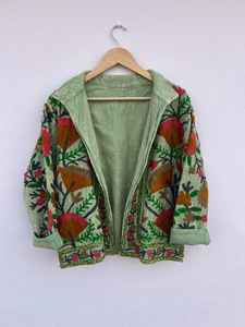 Veste matelassée en coton brodée style Suzani vert pour femme, col montant, motif floral vintage bohème, vêtement d'extérieur tissé pour festival d'hiver - Product Image 5