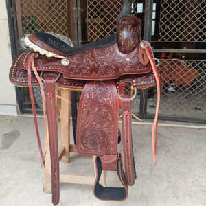 Silla de montar western de cuero Wade, totalmente tallada a mano |   Diseño de Alta Calidad para Atar Animales en Ranchos |   Equipo de Equitación de Primera Calidad |   2026 Confort - Product Image 5