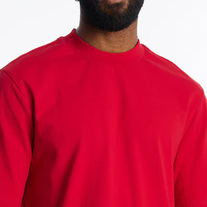 T-shirt à manches courtes pour homme rouge, 100% coton jersey, col rond, coupe classique, logo sur le devant, style décontracté, couleur unie - Product Image 2