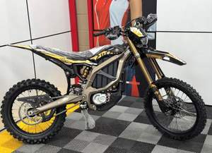 Nueva Motocicleta Todoterreno Sur Ron Lightbee 2026 de 60v 40ah y 8000w, Legal para Carretera, Lista para Enviar - Product Image 5