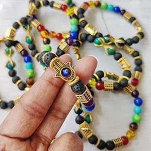 Pulsera de Piedras Preciosas Talladas a Mano con la Pirámide del Shree Yantra, Siete Chakras, Mano de Hamsa y Garra del Destino, para Sanación de Chakras - Product Image 2