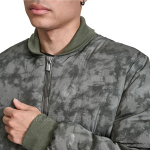 Chaquetas Acolchadas Premium para Hombre de Fabricación Profesional con Bolsillos Funcionales, Apariencia Elegante y Comodidad Diaria - Product Image 5