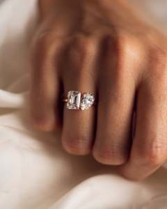 14k Gold F VS2 Emerald & Pear Cut Lab Grown Diamond Toi Et Moi Ring IGI Certified Prong Sett Diamond Two <b>Stone</b> Engagement Ring - Product Image 3