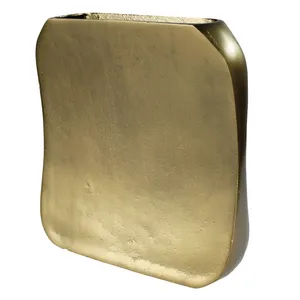 Jarrón de Flores de Metal Hecho a Mano de Lujo, Elegante Adorno para el Hogar, para Importadores, Exportadores y Proveedores Globales, Hierro Hecho a Mano - Product Image 3