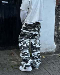 Pantalones Cargo de Camuflaje Desgastado Personalizados para Hombre, Estilo Urbano 2026 - Product Image 2