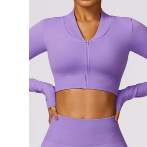 Ensemble de yoga deux pièces violet, haut court à col montant et manches longues, leggings sans couture taille haute, extensible dans les quatre sens, couleur unie, tenue de sport - Product Image 2