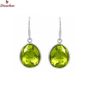 Pendientes elegantes de plata de ley 925 con peridoto natural, diseño colgante con engaste en bisel, para damas y niñas. - Product Image 2