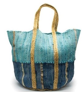 Sac fourre-tout bohème en jute pour femme, noir et beige unis, ouvert, avec poignée d'épaule, écologique, pour la plage et l'usage quotidien estival - Product Image 2