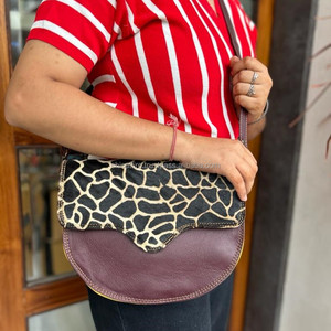 Nouveau Style cuir recyclé couleur trapu sac à bandoulière haute qualité imprimé Animal fourrure cuir sac à main multicolore femmes sac à bandoulière - Product Image 3