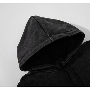 Sweat à capuche homme 100% coton, coupe oversize, effet délavé, avec logo personnalisé, manches longues, style streetwear. - Product Image 3