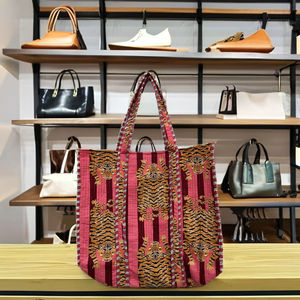 Sacs à main en coton ethnique pour femmes, faits à la main, sacs à provisions en coton matelassés avec impression à la main, imprimé animal tigre - Product Image 1