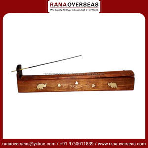 เครื่องเผาธูปไม้แบบดั้งเดิมพร้อมรายละเอียดทองเหลืองรูปช้างเชื่อถือได้สำหรับการใช้น้ำมันหอมระเหย - Product Image 3