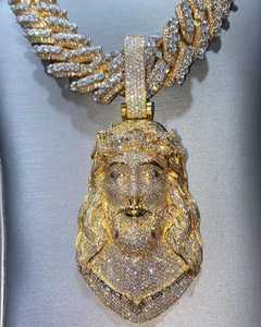 Pendentif Jésus chrétien de luxe en argent 925 avec moissanite VVS1 certifiée, plaqué or, passe le test du diamant, unisexe - Product Image 2