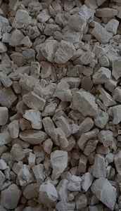 Óxido de Calcio (CaO) de Grado Industrial, Cal en Gránulos - Suministro a Granel - Product Image 3