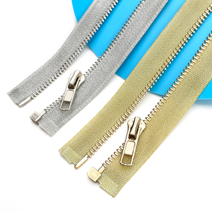 High Quality Golden <b>Zipper</b> Gold Metallic Luster Tape Golden Teeth Metal <b>Zipper</b> for Jacket - Product Image 4