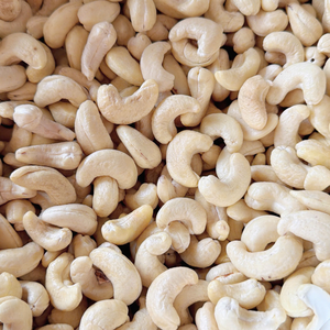 Service 24 Hours Kaju Badam SANTIGO Cashew Nuts European Standards Cashew Kaju Nuts - Product Image 6