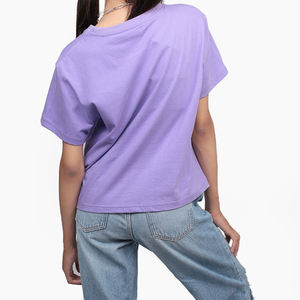 T-shirt personnalisé de haute qualité à coupe ajustée pour femme, T-shirts en coton pour femme, T-shirts de haute qualité pour femme, T-shirts tendance pour femme - Product Image 6