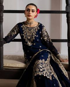 Salwar Kameez Traditionnel Bleu Marine Brodé pour Femme, Longueur Ras du Sol, en Soie, Style Indien et Pakistanais, Coupe Classique, Idéal pour Mariage - Product Image 2