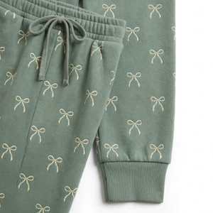 Conjunto de Sudadera de Manga Larga con Cuello Redondo y Estampado de Lazo Verde Salvia para Mujer y Pantalones Deportivos hasta el Tobillo, Poliéster/Algodón, Primavera - Product Image 4