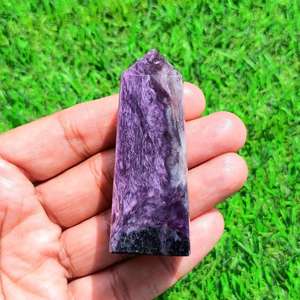 Obelisco de Cristal de Charoita Natural Chakralume, Pulido a Mano, Gema Púrpura para Meditación, Reiki, Sanación Energética de Chakras - Product Image 6