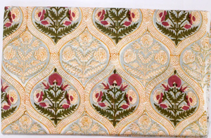 Tissu en coton écologique imprimé à la main, motif floral Paisley Sanganeri indien, matière douce pour robes de filles et décoration intérieure - Product Image 3