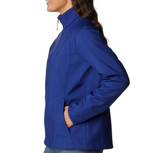 Chaqueta Softshell para Mujer al por Mayor OEM, Ropa de Invierno, Chaqueta Softshell para Mujer de Nuevo Estilo Más Vendida con Logotipo y Talla Personalizados - Product Image 2