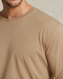 Camiseta Casual Urbana para Hombre, Prenda Cómoda de Primera Calidad Diseñada para Empresas de Moda y Colecciones Inspiradas en las Tendencias - Product Image 4