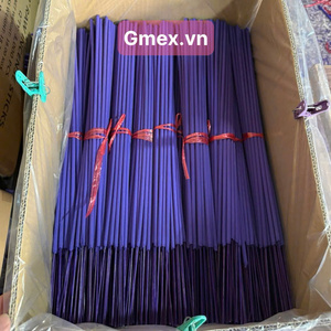ธูปหอมสีม่วง ยี่ห้อ GMEX เวียดนาม ขนาด 19 นิ้ว แกนไม้ไผ่ เส้นผ่านศูนย์กลาง 5.2-6 มม. สำหรับใช้ในพิธีกรรมทางศาสนา ติดไฟได้ 100% - Product Image 1