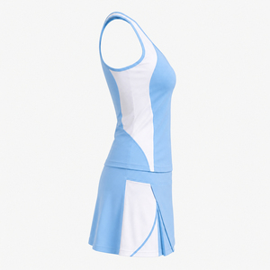 Tenue de tennis premium pour femmes : matière légère, construction flexible et coupe confortable pour l'entraînement et les matchs de tennis. - Product Image 2