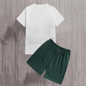 Conjunto de camiseta y pantalones cortos, conjunto de verano, tela ligera, corte relajado, ideal para actividades al aire libre y informales - Product Image 6