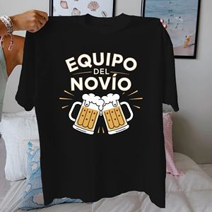 Celebratory Spanish Quote Groom Team T-shirt confortable en pur coton pour femme - Product Image 1