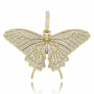 จี้สร้อยคอทองคำรูปผีเสื้อขนาดเล็ก Briva Jewels สำหรับผู้ชายและผู้หญิง สไตล์ฮิปฮอป ประดับเพชร CZ และมอสซาไนต์แบบเต็มเม็ด - Product Image 1