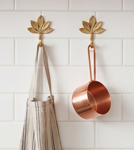 Vintage Metal Wall <b>Hook</b> With Leaf And Bee Design Gold Finish For Clothing Storage Home Decor And Stylish Wall Hanging Organizer - Product Image 6