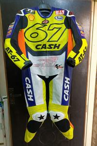 ชุดมอเตอร์ไซค์มืออาชีพขายส่ง สีเหลือง-น้ำเงิน ชุดหนัง ออกแบบและสกรีนโลโก้ได้ ใส่สบาย ดีไซน์สำหรับขับขี่มอเตอร์ไซค์ - Product Image 4