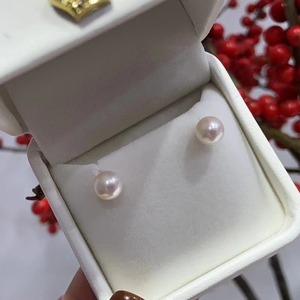 Zhuji S925 Silver Needle <b>Fine</b> <b>Stud</b> <b>Earrings</b> with Hot White Pearls Mantou Type Bright Light Classic Simple Personality Femininity - Product Image 2