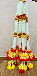 Nouvelle Arrivée Guirlande de clochettes de fleurs de Mogra classiques indiennes artificielles en plastique, faites à la main, durables, pour événements, fêtes et décors festifs - Product Image 2