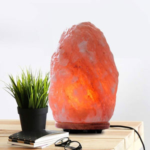 Lampe de sel rose de l'Himalaya haut de gamme 100% naturelle, en cristal de roche sculpté, style féerique pakistanais, avec variateur d'intensité, étanche et personnalisable - Product Image 3