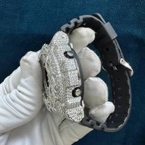 Reloj Personalizado Compatible con GA2100, Bisel de Acero Inoxidable con Incrustaciones de Diamantes, Diseño de Lujo, Estilo GA2100 Mod - Product Image 2