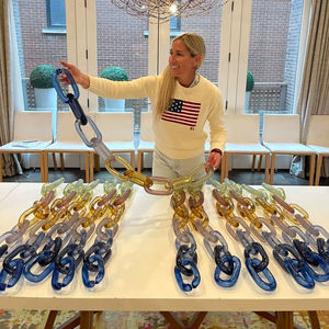 <b>Large</b> And Medium Size Resin Wall Chain Decorative Custom Color Wholesale Manufacturer Epoxy Resin Link Chains At Low Cost - Product Image 1