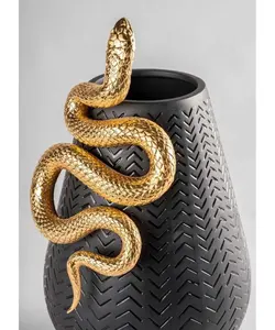 High-End Modern Metal Flower Vase for Living Spaces World Trending Designer Metal Flower Vase for <b>Home</b> <b>Decor</b> flower vase - Product Image 5