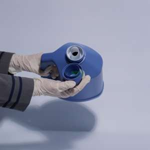 Bidon carré en plastique HDPE de haute qualité de 3,2 L avec bouchon à vis pour l'emballage de détergents et de produits chimiques - Product Image 2