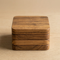 Ensemble de 4 sous-verres artisanaux modernes en bois de Papdi de Bela, grain naturel premium, durables, diamètre 400 mm, non toxiques, réutilisables pour boissons