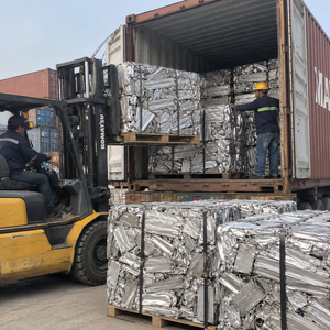 Déchets d'aluminium 6063 recyclés de qualité supérieure pour l'exportation – Matière première en billettes emballée en vrac pour acheteurs industriels mondiaux - Product Image 2