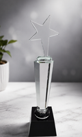 Trophée étoile en cristal gravé au laser, récompense en verre pour activités promotionnelles, trophée en cristal avec base noire en cristal
