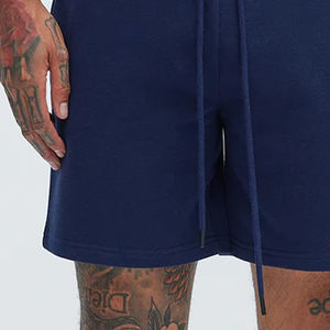 Pantalones Cortos para Hombre con Cintura Ajustable, Costuras Limpias, Ajuste Cómodo, Diseño Minimalista, Comodidad Durante Todo el Día - Product Image 3