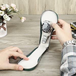 Étui de montre en cuir Organisateur de protection de voyage Pochette de montre personnalisée Cadeau rétro Lui Son LWP-0019C - Product Image 2