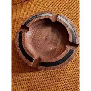 Cenicero Tradicional de Madera y Resina Hecho a Mano de Primera Calidad, Ecológico - Product Image 4